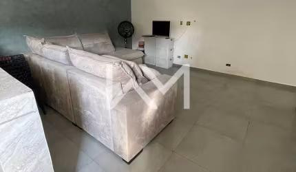 Casa térrea à venda com 257m² de área, com 3 dormitórios, 5 vagas e salão comercial - Jardim Adrian