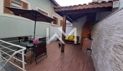 Sobrado à venda oom 3 quartos sendo 1 suíte e 2 vagas na Vila Rio de Janeiro, Guarulhos, SP