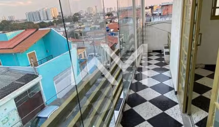Casa assobradada para locação com 3 quartos, 2 salas e 2 vagas de garagem, Jardim Rosa de Franca, G