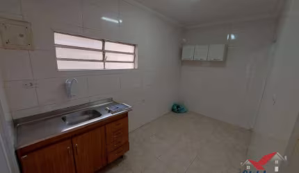 Casa com 1 dormitório para alugar, 40 m² por R$ 1.300/mês - Vila Mangalot - São Paulo/SP
