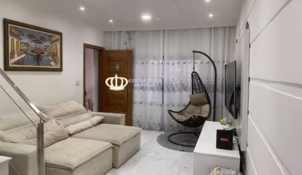 Imperdível oportunidade de casa à venda em São Paulo-SP, Cidade Patriarca! 3 quartos, 1 suíte, 1 sala, 4 banheiros, 2 vagas de garagem.