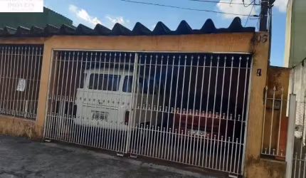 CASA RUA SANTA GEMA, VILA TALARICO, PRÓXIMO A TODOS OS COMÉRCIOS DA REGIÃO.
