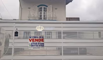 Sobrado na Vila Progresso, 03 dormitórios, duas súites, hidro e closed, 02 vagas