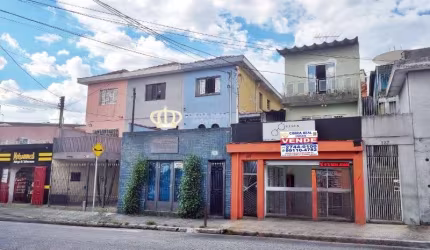 Imóvel à venda em São Paulo-SP: Casa na Vila Nhocune com 4 quartos, 1 sala, 2 banheiros e 139,00 m² de área.