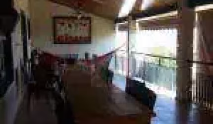 Sobrado com 4 dormitórios à venda, 540 m² - Residencial Santa Helena - Caçapava/SP