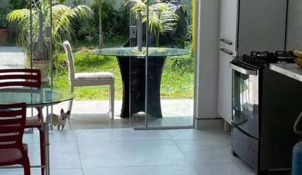 Casa com 3 dormitórios à venda, 143 m² por R$ 670.000,00 - Vila Jaboticabeira - Taubaté/SP