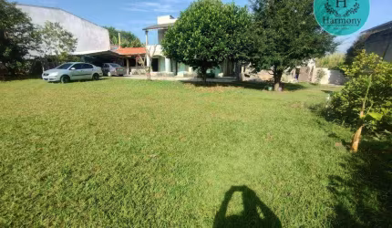 Chácara com 3 dormitórios à venda, 1100 m² por R$ 390.000,00 - Vila Favorino - Caçapava/SP