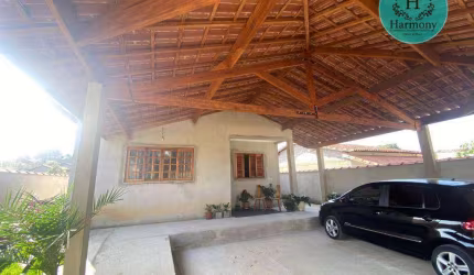 Charmosa casa em Piedade