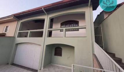 Sobrado com 2 dormitórios à venda, 195 m² por R$ 745.000,00 - Vila São João - Caçapava/SP