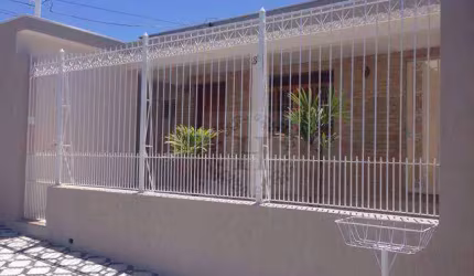 Casa com 3 dormitórios à venda, 178 m² - Jardim Maria Cândida - Caçapava/SP