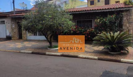Casa com 3 dormitórios à venda, 305 m² por R$ 750.000 - Jardim Fortaleza - Paulínia/SP