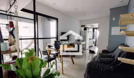 Apartamento à venda com 2 dormitórios, 2 banheiros e 1 vaga. Localizado em Pinheiros.