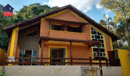Casa com 2 dormitórios à venda, 198 m² por R$ 750.000,00 - Clube de Campo - Mairiporã/SP