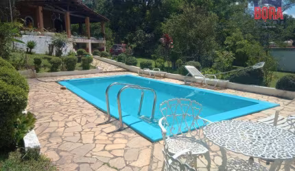 Chácara com 2 dormitórios à venda, 2400 m² por R$ 780.000 - Pedra Vermelha - Mairiporã/SP