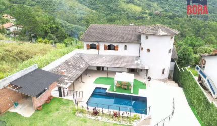 Casa com 4 dormitórios à venda, 650 m² por R$ 2.700.000,00 - Parque Votorantin - Mairiporã/SP