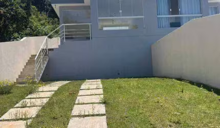 Casa com 3 dormitórios à venda, 130 m² por R$ 650.000 - Canjica - Mairiporã/SP