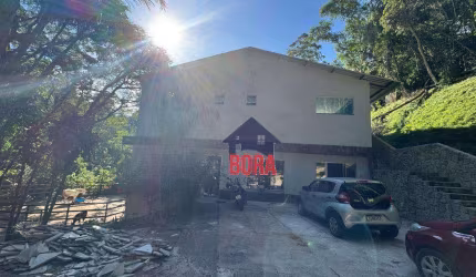 Chácara com 8 dormitórios à venda, 50000 m² por R$ 2.000.000,00 - São Vicente - Mairiporã/SP