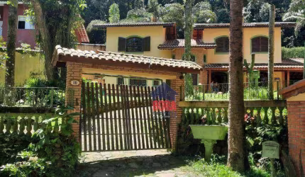 Casa com 3 dormitórios à venda, 350 m² por R$ 1.700.000,00 - Condomínio Parque Imperial - Mairiporã/SP