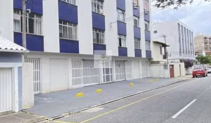 Apartamento a venda com 3 quartos no centro de Cabo Frio próximo ao Bombeiros