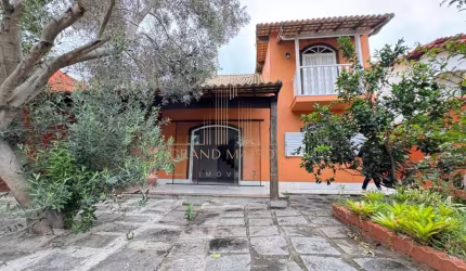 Casa à Venda com 4 quartos no Portinho em Cabo Frio
