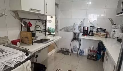 Apartamento com 3 dormitórios à venda, 70 m² por R$ 480.000,00 - Vila Mussoline - São Bernardo do Campo/SP