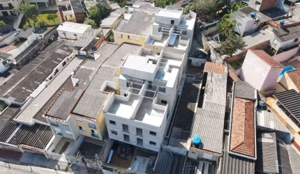 Apartamento com 2 dormitórios à venda, 37 m² por R$ 269.000 - Vila Luzita - Santo André/SP
