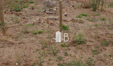 Terreno com no  bairro Colina com 560 metros quadrados.