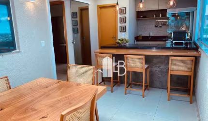 Cobertura Duplex no bairro Martins com três quartos.