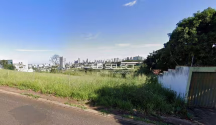 Terreno no bairro Karaíba com 490 metros quadrados.