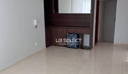 Cobertura duplex com três quartos, duas suítes e área gourmet.