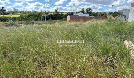 Terreno no bairro Laranjeiras com 259 metros quadrados.