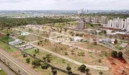 Terreno no bairro Jardim Botânico com 250 metros quadrados.