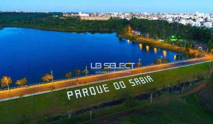 Terreno no bairro Santa Mônica com 600 metros quadrados.