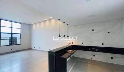 Casa no bairro Alto Umuarama com três quartos, sendo uma suíte  e área gourmet.