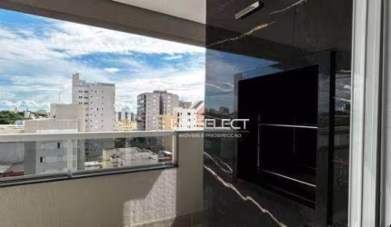 Apartamento no bairro Santa Maria com três quartos e varanda gourmet.