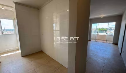 Apartamento no bairro Roosevelt com três quartos, suíte e sacada.