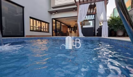 Casa com 3 dormitórios à venda, 350 m² por R$ 3.000.000,00 - Alphaville 1 - Uberlândia/MG