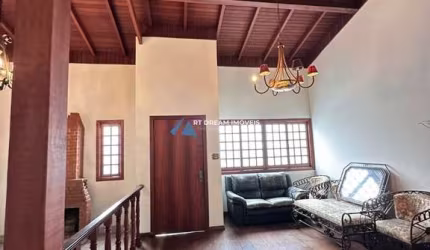 Casa à venda em São Paulo-SP, Sumarezinho: 3 quartos, 3 suítes, 3 salas, 5 banheiros, 4 vagas de garagem, 384m².