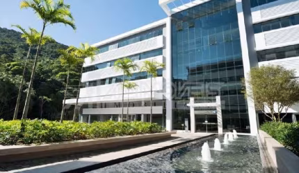 Sala comercial à venda no Saco Grande, Florianópolis , 38 m2 por R$ 452.520