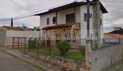 Casa com 3 quartos à venda no Ipiranga, São José , 225 m2 por R$ 780.000