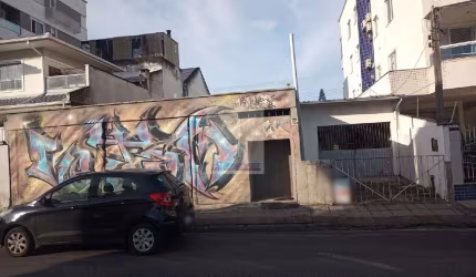 Terreno à venda no Flor de Nápolis, São José  por R$ 700.000