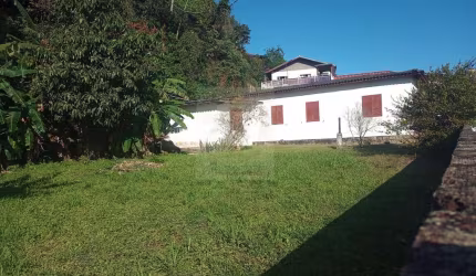 Casa com 2 quartos à venda no Costeira do Pirajubaé, Florianópolis , 132 m2 por R$ 750.000