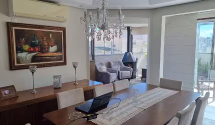 Cobertura com 3 quartos à venda no Centro, Florianópolis , 242 m2 por R$ 2.600.000
