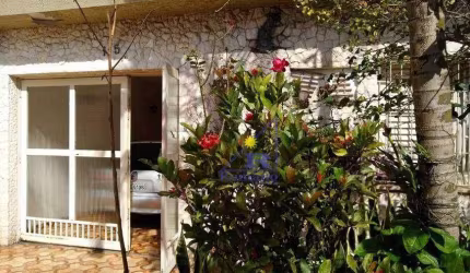 Casa com 3 dormitórios à venda, 111 m² por R$ 635.000,00 - Vila Carrão - São Paulo/SP