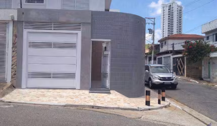 Sobrado 3 Suítes, 2 Vagas, na Vila Invernada