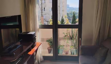 Apartamento com 2 dormitórios à venda, 57 m² por R$ 371.000,00 - Vila Carmosina - São Paulo/SP