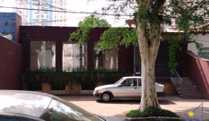 Excelente Casa Comercial no Jardim Anália Franco