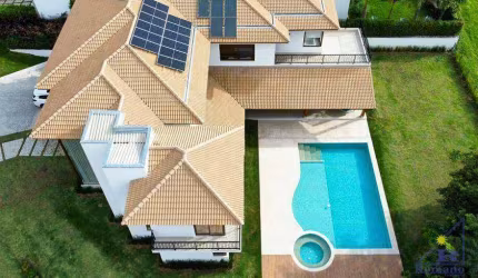 Excelente Casa em Itu....575m. 5 suites...Piscina