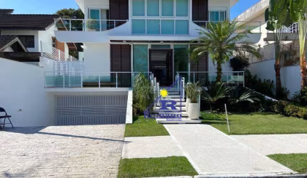 Linda casa em Riviera...Toda Mobiliada...