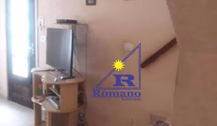 2 Sobrados no mesmo quintal porém independentes - R$850.000,00